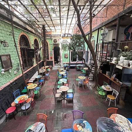 Flora Music & Art Hostel バクー エクステリア 写真