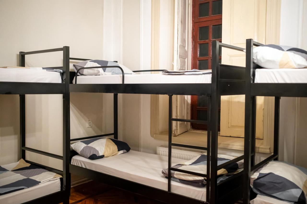 Flora Music & Art Hostel バクー エクステリア 写真